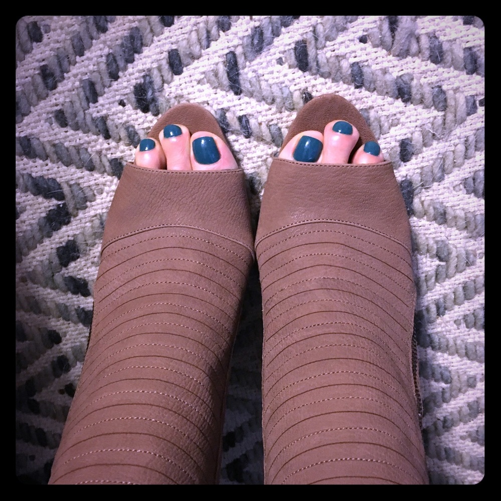 Vince Camuto Javette Leather Open Toe Booties